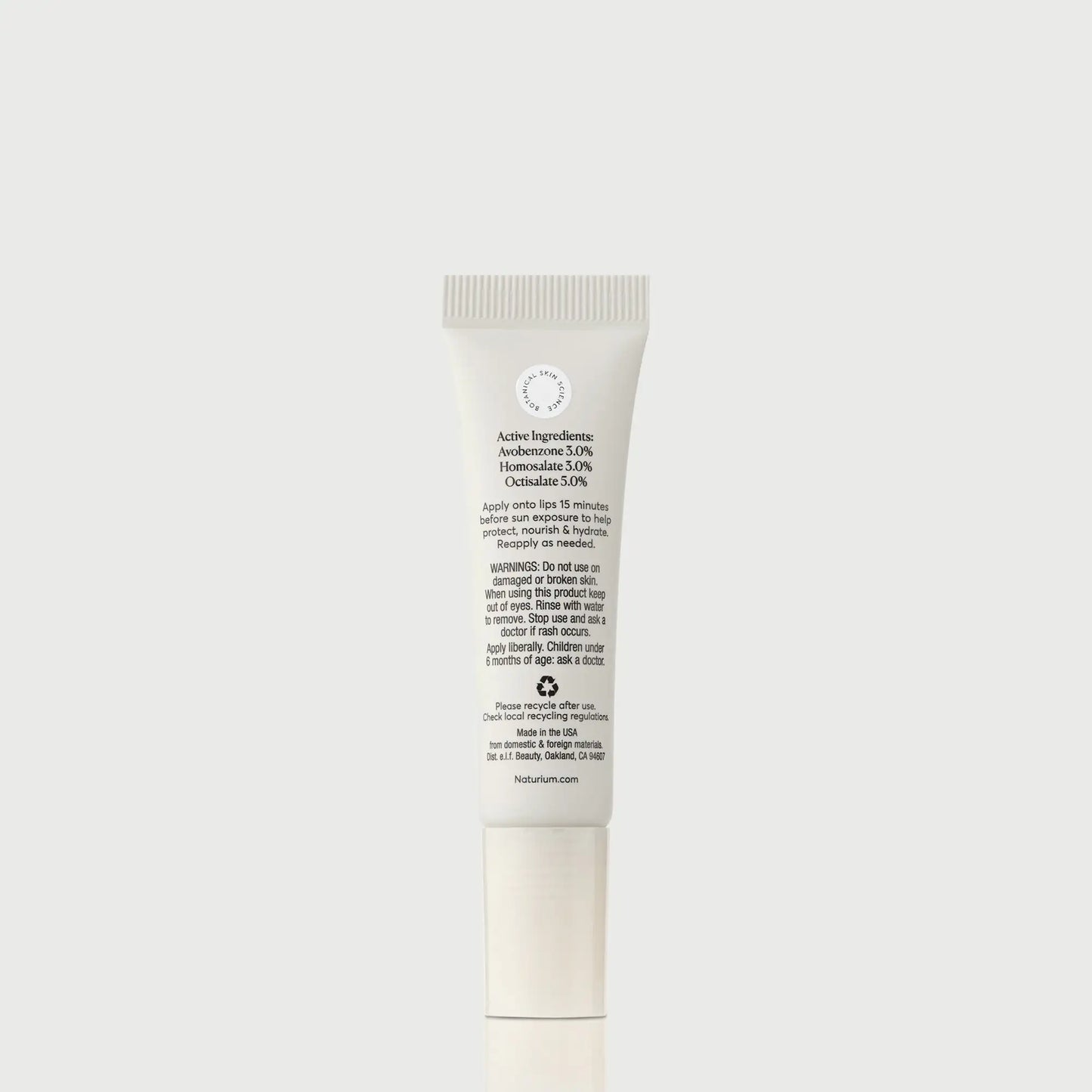 phyto-glow-lip-balm-spf-45-clear-f2 NATR-10124_PhytoGlow_SPF_Clear_primary_capon_back_bonebkgd_1.webp