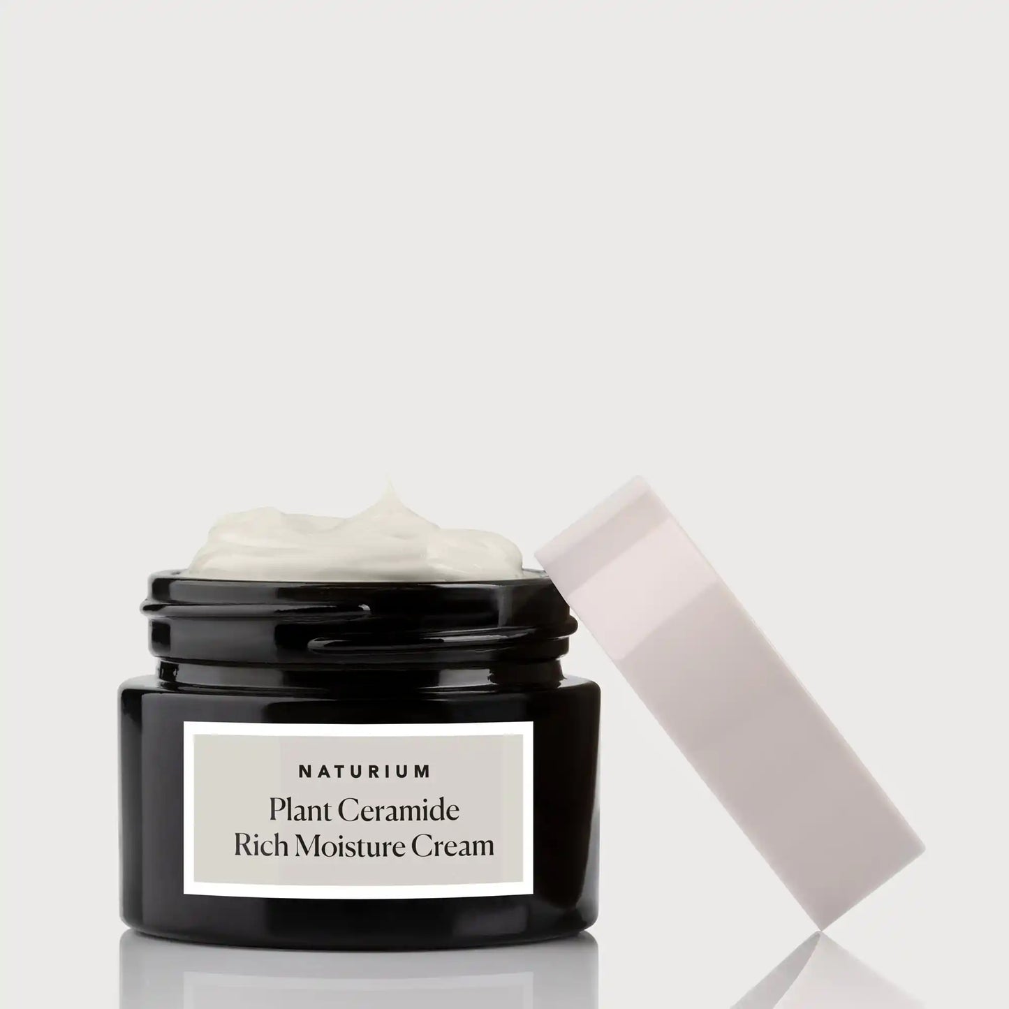 plant-ceramide-rich-moisture-cream-z0 NATR_Catalog_PCRM-Cream-CapOff.webp