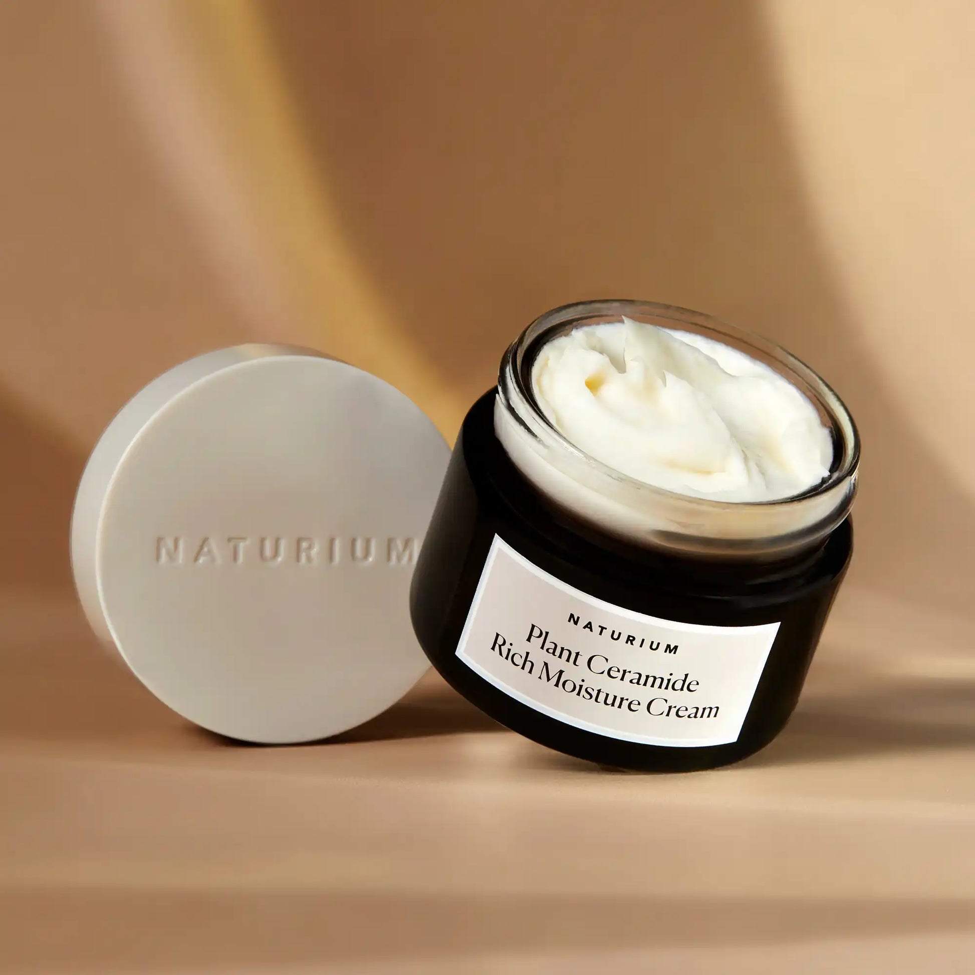 plant-ceramide-rich-moisture-cream-z0 plantceramide_0154-crop_1.webp